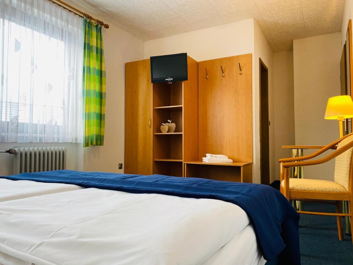 Zum Goldenen Adler Hotel Pfarrweisach Eksteriør billede