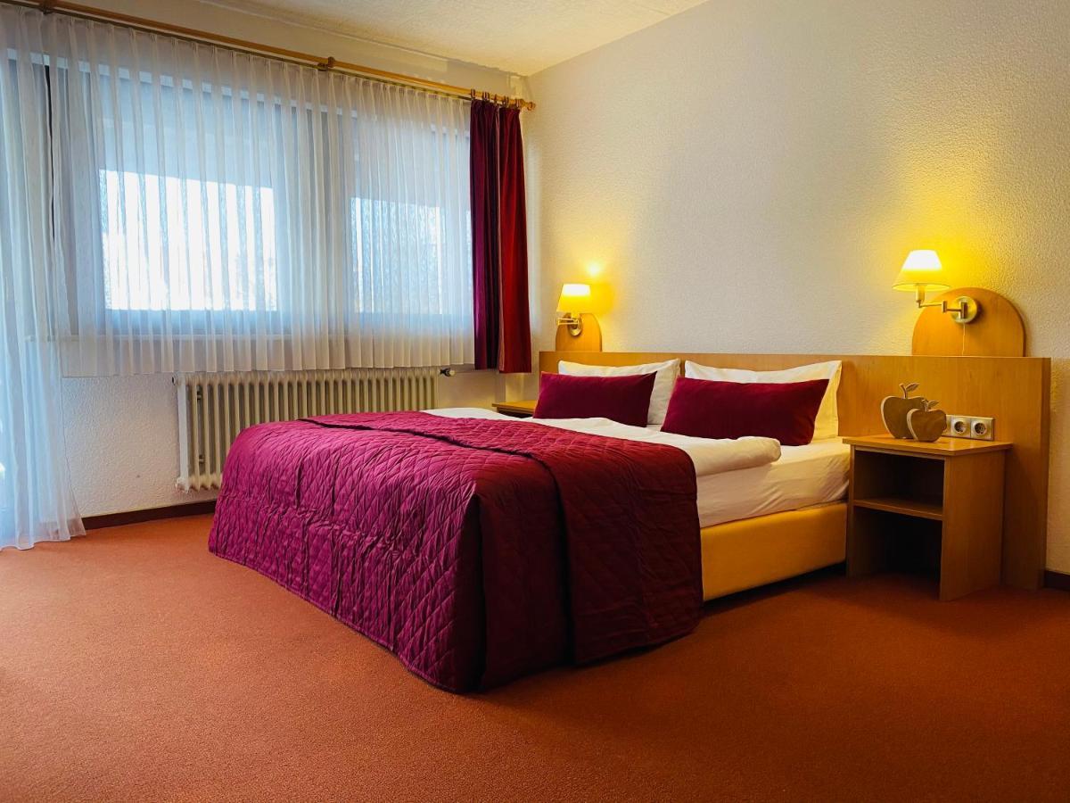 Zum Goldenen Adler Hotel Pfarrweisach Eksteriør billede