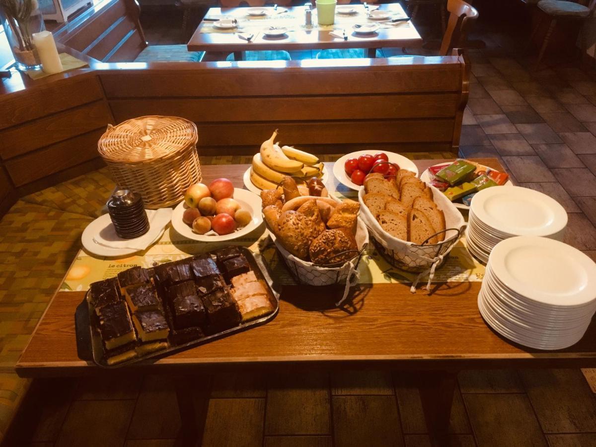 Zum Goldenen Adler Hotel Pfarrweisach Eksteriør billede